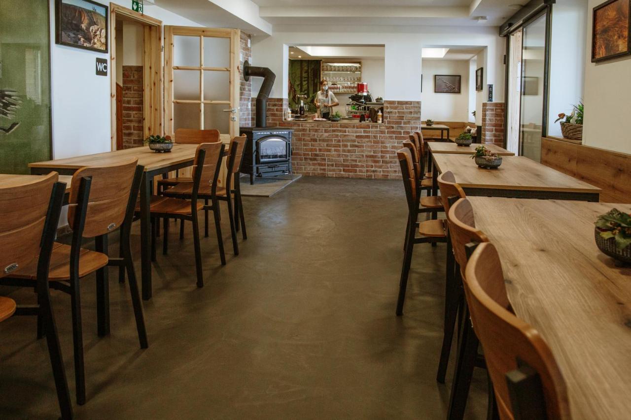 Bed and Breakfast Dom Na Slivnici Cerknica Esterno foto