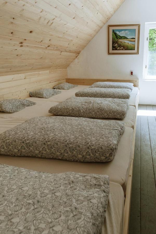 Bed and Breakfast Dom Na Slivnici Cerknica Esterno foto