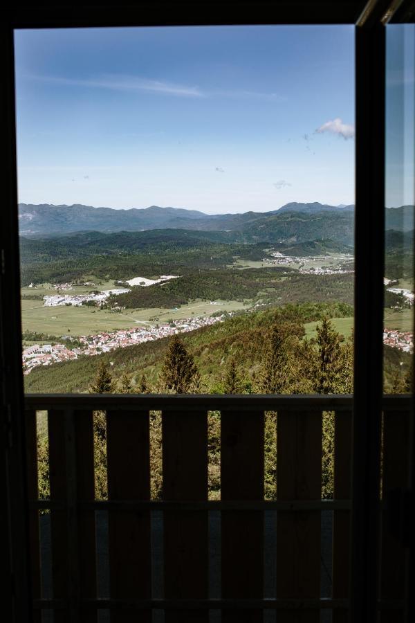 Bed and Breakfast Dom Na Slivnici Cerknica Esterno foto